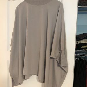 ARITZIA top